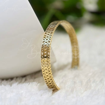 Golden Elegance Cuff