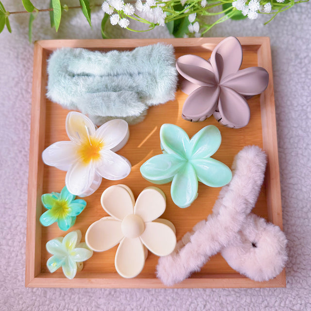 Matcha Bloom Bundle - mint, cream and blush flower and fluffy claw clips, Bee's Creations Pakistan