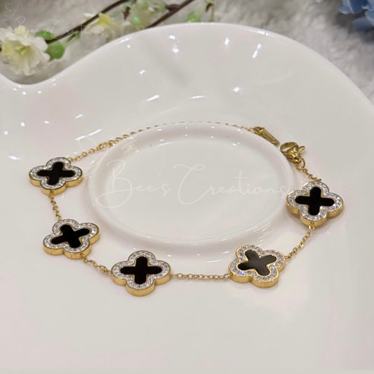 Luminous Clover Bracelet