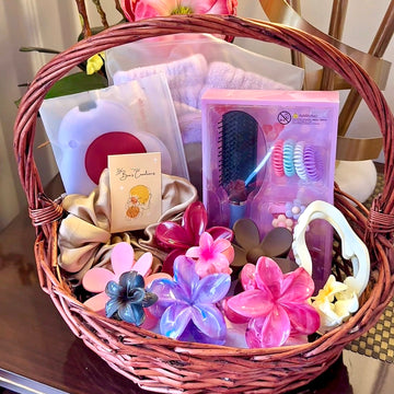 Floral Signature Set (Basket Not Included)