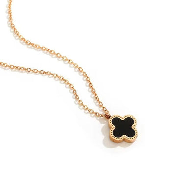 Clovora Pendant